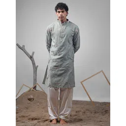 Rawayi Floral Embroidered Thread Work Mandarin Collar Straight Kurta-picture-48