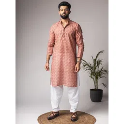 Rawayi Men Floral Mandarin Collar Thread Work Kurta-picture-37