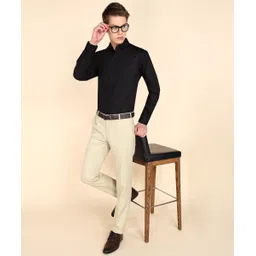 raymond Men Regular Fit Solid Formal Shirt image 2