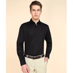 raymond Men Regular Fit Solid Formal Shirt image 1