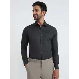 Raymond Checked Pure Cotton Semicutaway Formal Shirt-picture-21