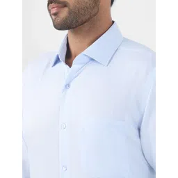Raymond Men Contemporary Spread Collar Solid Cotton Formal Shirt image 2