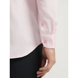 Raymond Structure Pattern Printed Contemporary Fit Cutaway Collar Formal Shirt image 5