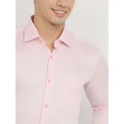 Raymond Structure Pattern Printed Contemporary Fit Cutaway Collar Formal Shirt image 4