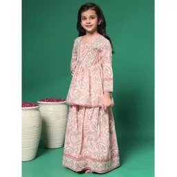 READIPRINT Cotton Full Sleeves Floral & Paisley Printed Kurta & Skirt - Peach image 4