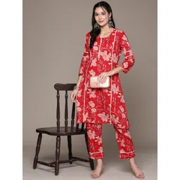 Readiprint Fashions Floral Printed Pure Cotton Kurta with Trousers-picture-38