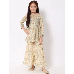 Readiprint Fashions Girls Floral Printed A-Line Pleated Gotta Patti Cotton Kurta Sets-picture-13