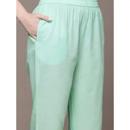 Readiprint Fashions Linen Co-Ords With Lace Details image 3