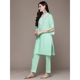 Readiprint Fashions Linen Co-Ords With Lace Details image 5