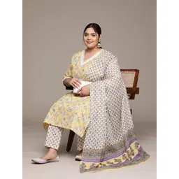 Readiprint Fashions Plus Size Floral Printed Thread Work Pure Cotton Kurta Set-picture-25