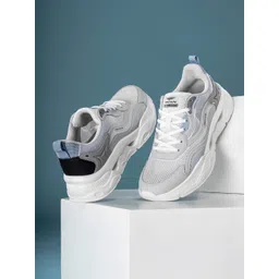 Red Tape Men Colourblocked Sneakers-picture-35