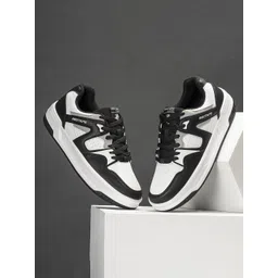 Red Tape Men Colourblocked Sneakers-picture-24