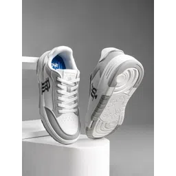 Red Tape Men Colourblocked Sneakers-picture-50