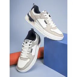 Red Tape Men Colourblocked Sneakers-picture-51