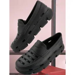 Red Tape Men's Black Slip-ons Clogs-picture-11