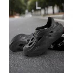 Red Tape Men's Black Slip-ons Clogs-picture-24