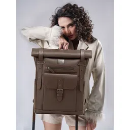 REDHORNS Unisex Leather Backpack with Anti-Theft-picture-38