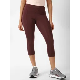 Reebok Brown Mid Rise Capris-picture-17