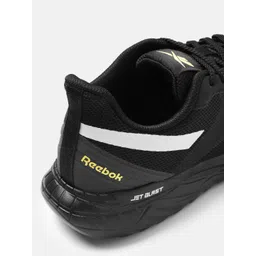 Reebok Men JET BLAST RUN ACCELERO M Sports Shoes image 4