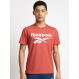 Reebok Men Solid Round Neck T-shirt-picture-35