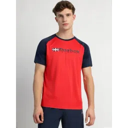 Reebok Red Regular Fit Logo Printed Sports T-Shirt-picture-17