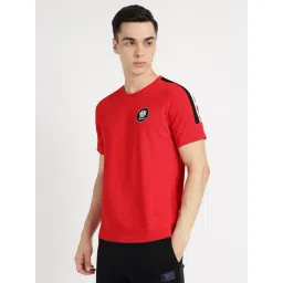 Reebok Red Regular Fit Solid T-Shirt-picture-27