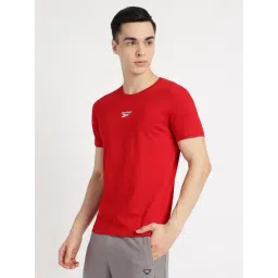 Reebok Red Regular Fit Solid T-Shirt-picture-30