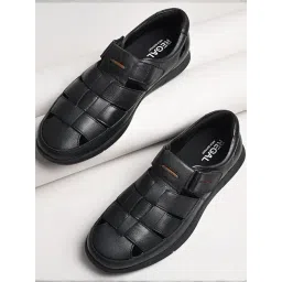 Regal Men's Black Fisherman Sandals-picture-46