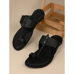 Regal Men's Black Toe Ring Sandals-picture-35