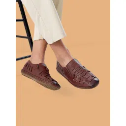 Regal Men's Tan Fisherman Sandals-picture-38