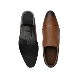 Regal Men's Tan Formal Loafers image 4