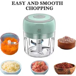 250ml Rechargeable Food Chopper Portable with Safety Switch Electric Vegetable Chopper-image-40