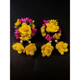 Ringzinnie Gold-Tone Beads-Studded Floral Haldi & Mehendi Jewellery Set image 5