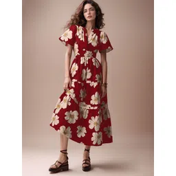 Roadster Floral Knee Long Fit and Flare Dress-picture-21