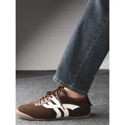 roadster <p>A pair of brown textured round toe casual sneakers with regular styling has a lace-up c-picture-37
