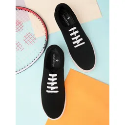 Roadster Men Black Solid Casual Sneakers-picture-35