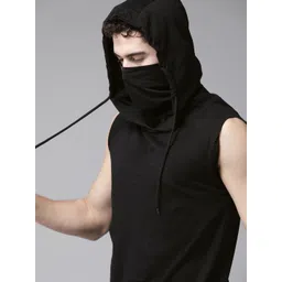 Roadster Men Black Solid Hooded T-shirt-picture-45