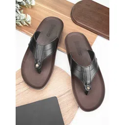 Roadster Men Black T-Straps Casual Sandals-picture-10