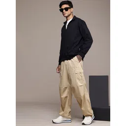 Roadster Men Cargos Trousers image 4