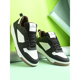 Roadster Men Cool Black Casual Sneakers For Everyday Comfortable & Fashion-picture-12