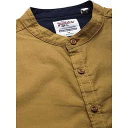 Roadster Men Khaki Regular Fit Solid Sustainable Casual Shirt image 2