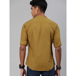 Roadster Men Khaki Regular Fit Solid Sustainable Casual Shirt image 5