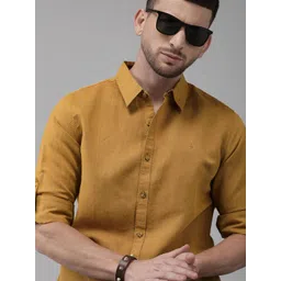 Roadster Men Khaki Solid Linen Regular Fit Sustainable Casual Shirt-picture-10