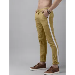 Roadster Men Khaki Trousers-picture-30