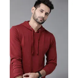 Roadster Men Maroon Solid Hooded Sweatshirt-picture-32
