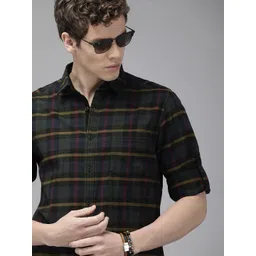 Roadster Men Olive Green & Mustard Yellow Regular Fit Checked Sustainable Casual Shirt-picture-25
