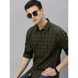 Roadster Men Olive Green & Navy Blue Regular Fit Checked Casual Sustainable Shirt-picture-24