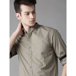 Roadster Men Olive Green Regular Fit Solid Sustainable Casual Shirt-picture-13