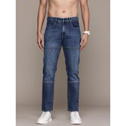Roadster Men Relaxed Fit Light Fade Stretchable Jeans-picture-12