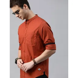 Roadster Men Rust Regular Fit Solid Sustainable Casual Shirt-picture-34